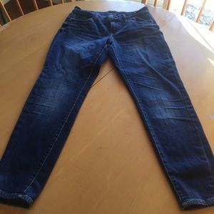 Lucky brand boyfriend jeans